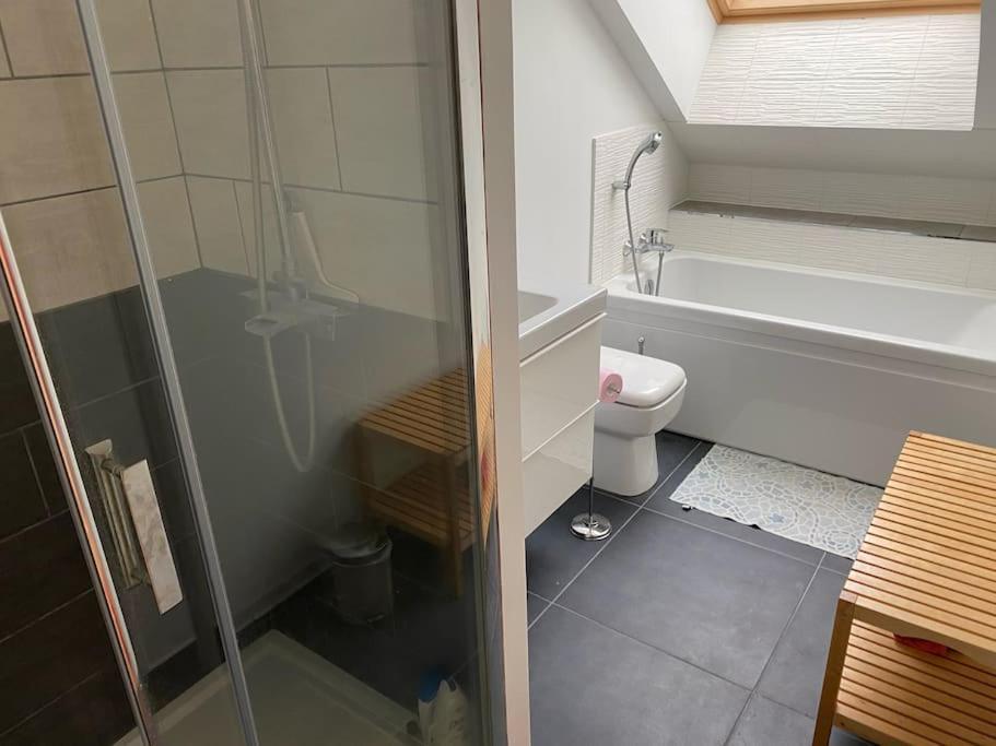 Maison Confortable Pour 10 Personnes Avec Jacuzzi Houlgate Dış mekan fotoğraf